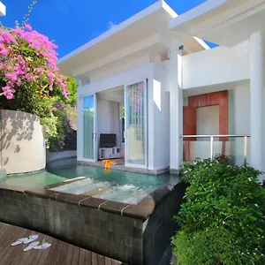 https://taman-mesari-luxury-villas-seminyak.ubudhotelsnow.com