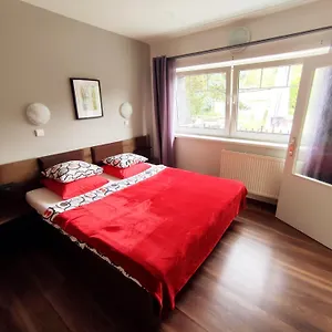  Apartment Cozy Gardens In Tschechische Republik