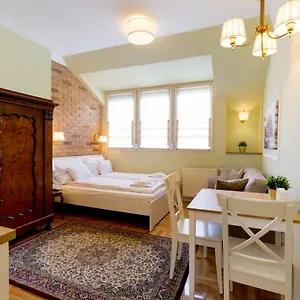 https://roland-apartments-budapest.inbudapesthotels.com