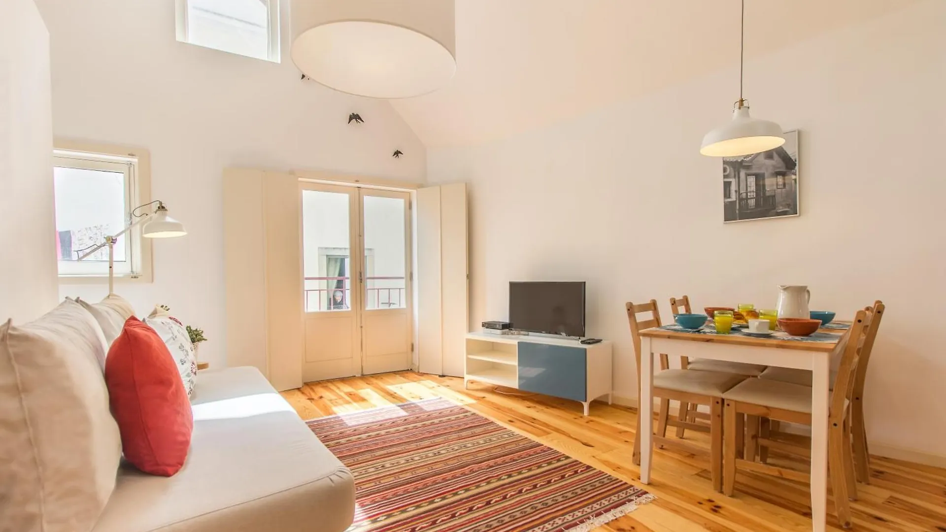 Guest Inn Alfama Apartments Lisboa 0*,  葡萄牙